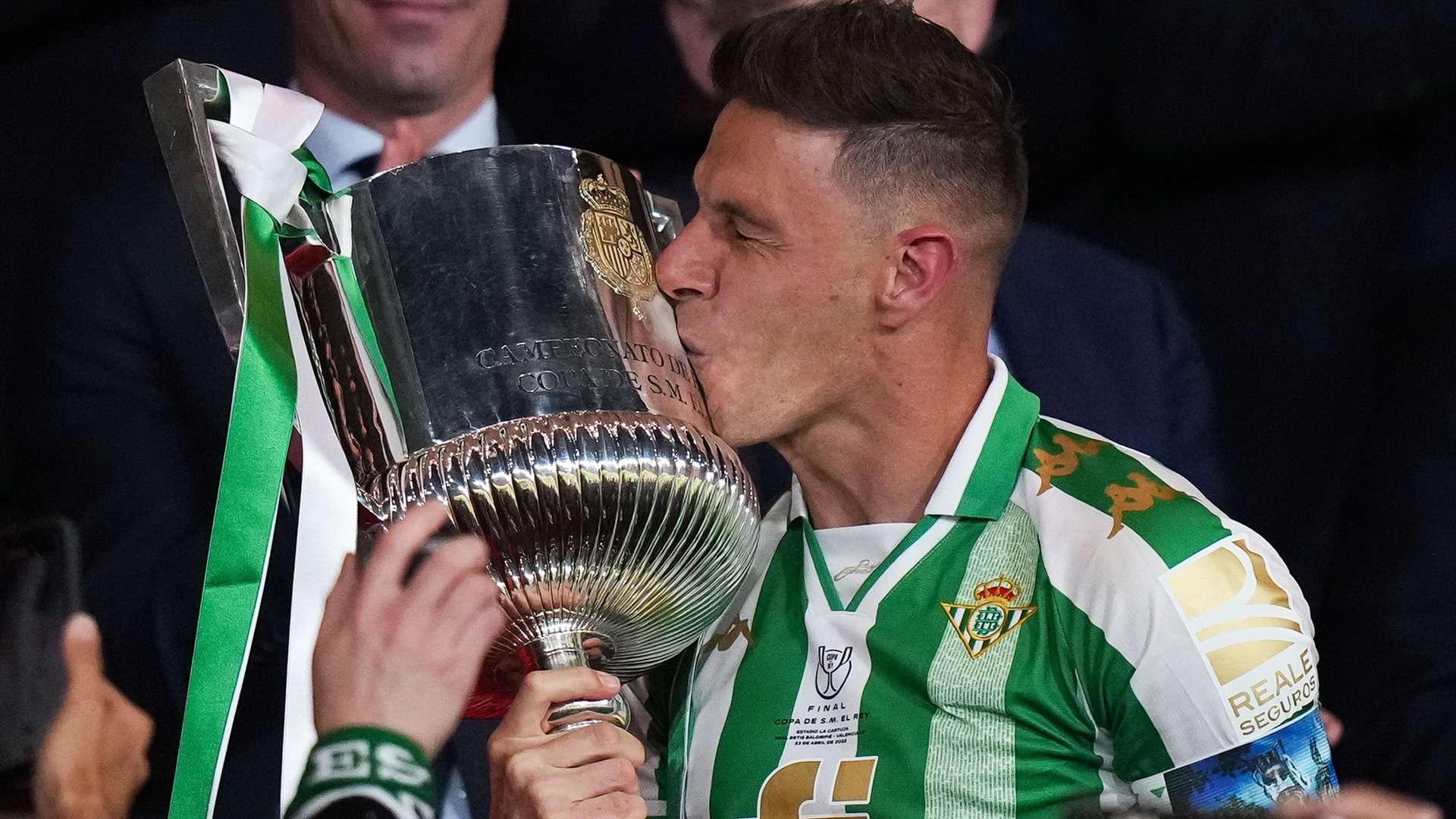 也揭示了C 也揭示了C