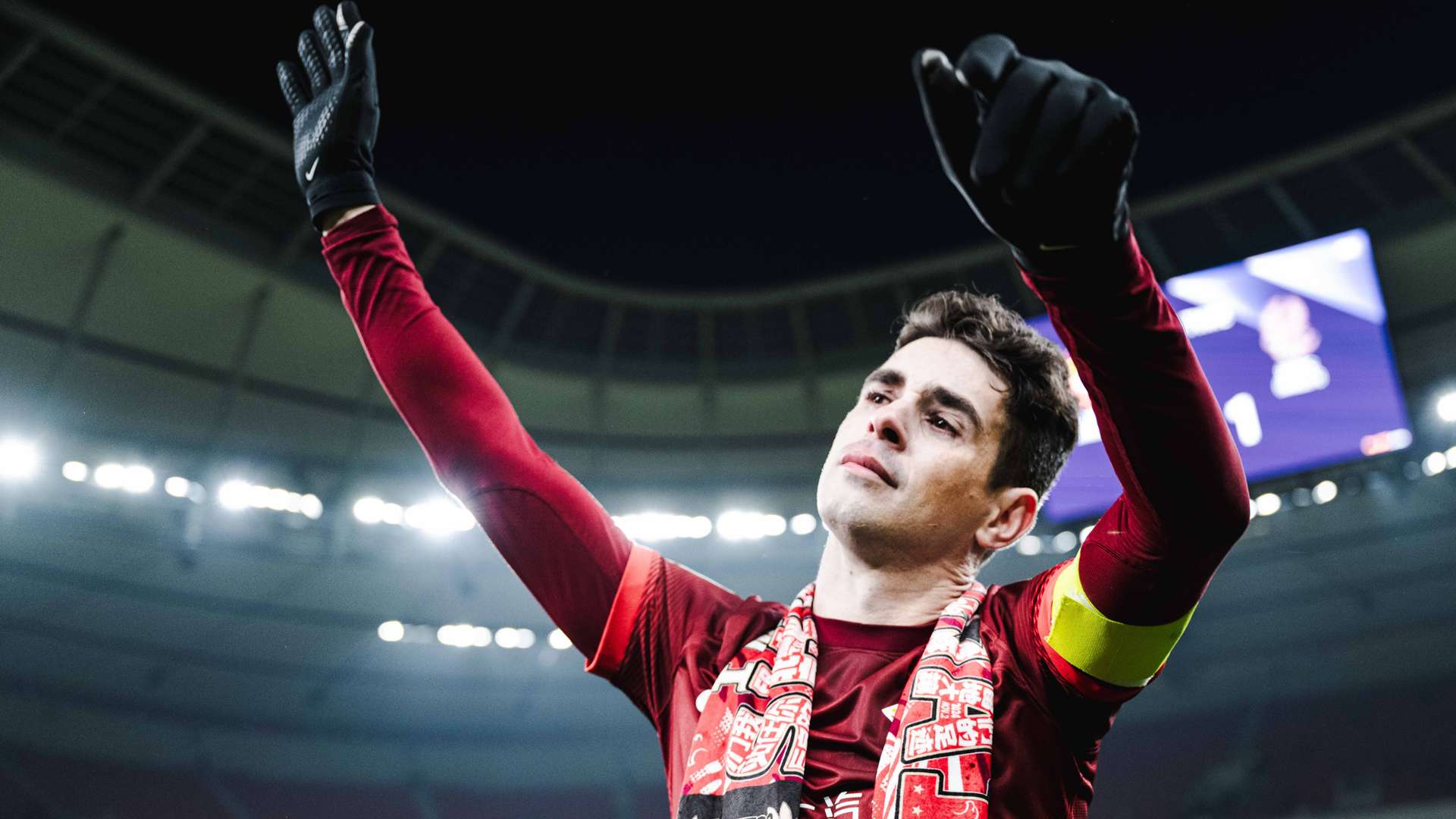 队一度占据 队一度占据