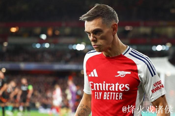 记者：拜仁尚未实际接触特罗萨德，利物浦标价至少7000万出售迪亚斯